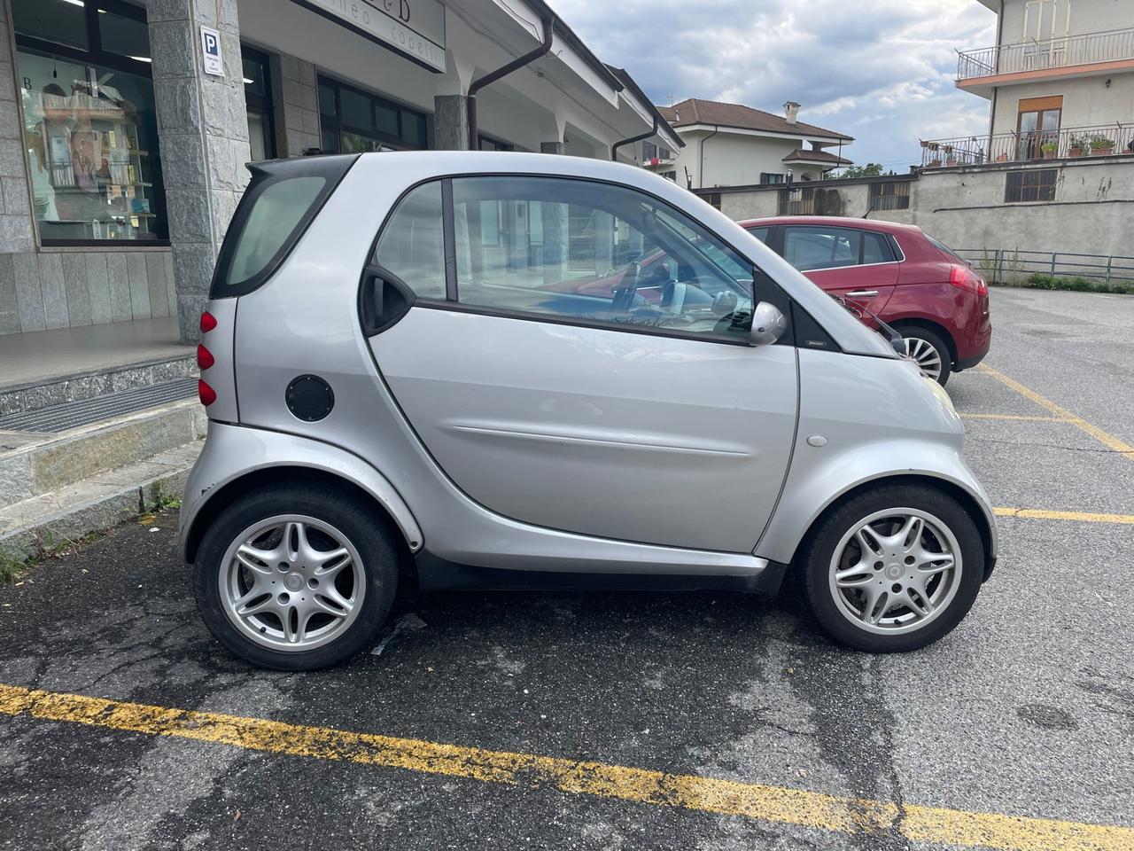 Smart 700 city-coupé passion