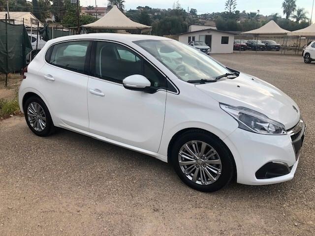 Peugeot 208 PureTech 82 Stop&Start 5 porte Allure