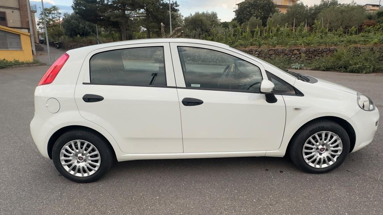 Fiat Punto 1.3 MJT 95 CV 5 porte
