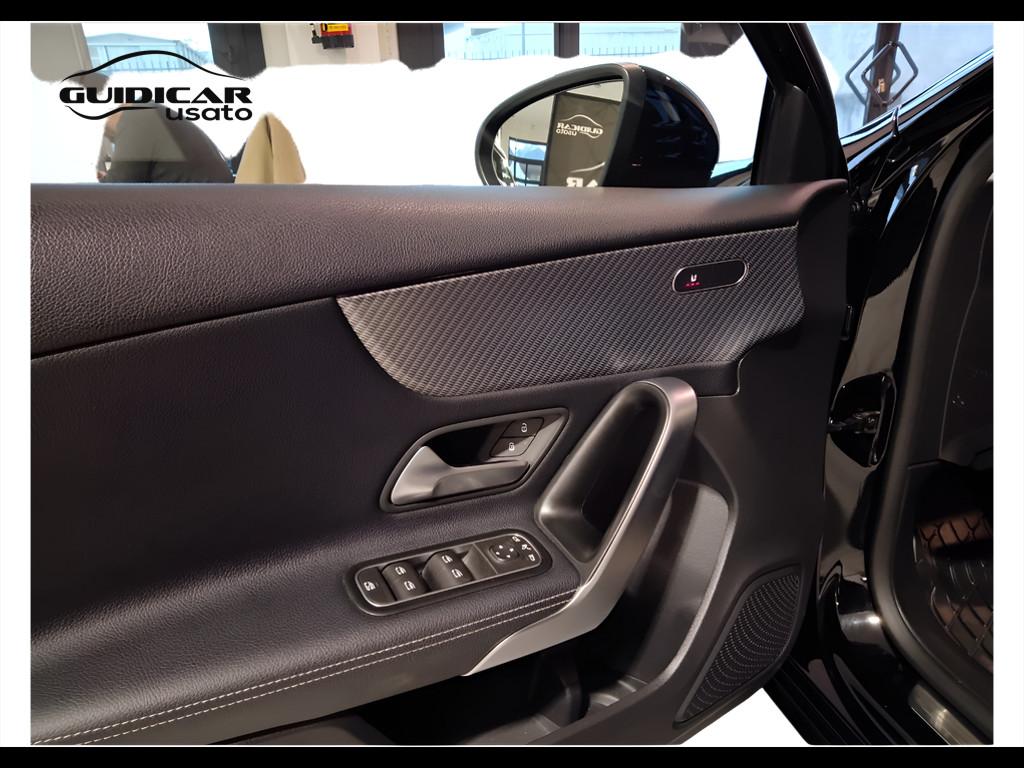 Mercedes-Benz Classe A - W177 2023 - A 180 d Progressive Advanced auto