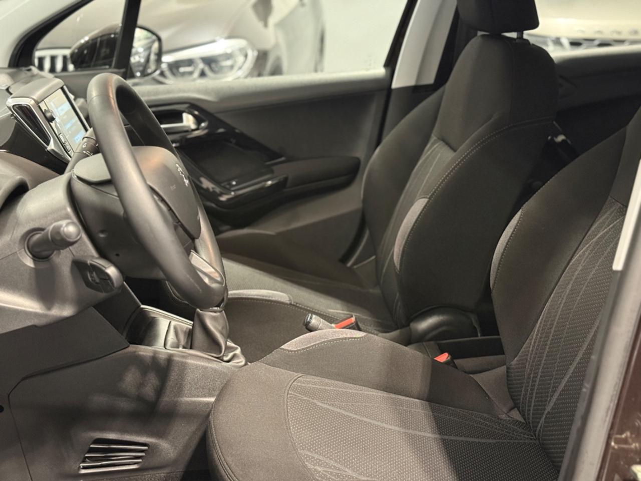 Peugeot 208 1.2 VTi 82 CV 5 porte Access