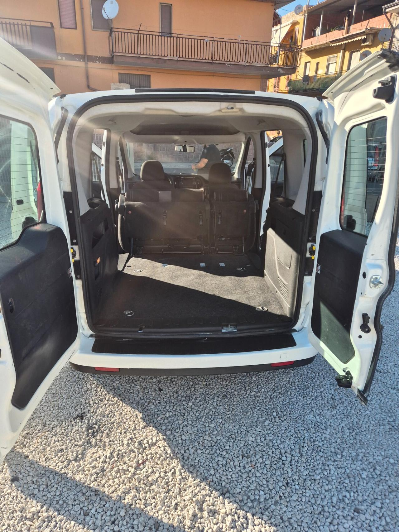 Fiat Doblo Doblò 1.6 MJT 16V 120CV Lounge