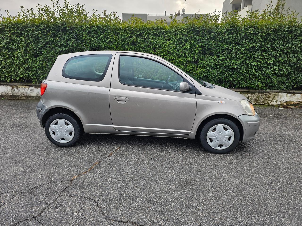 TOYOTA YARIS 1.3 SOL "OK PER NEOPATENTATI"