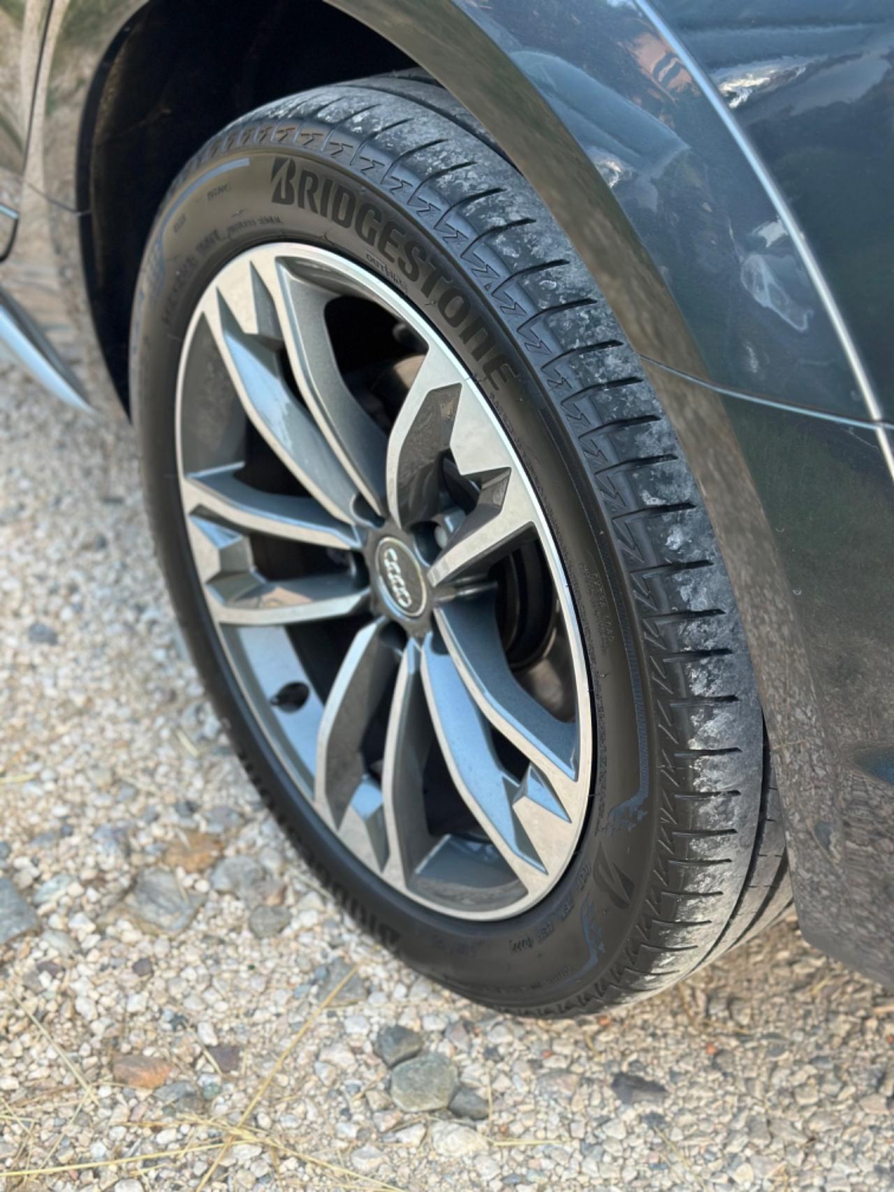 Audi A4 ALLROAD 40 TDI 190 CV STRONIC TETTO FULL