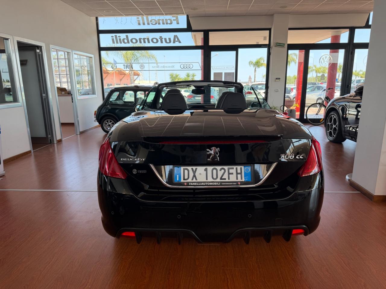Peugeot 308 2.0 HDi 140CV CC Féline