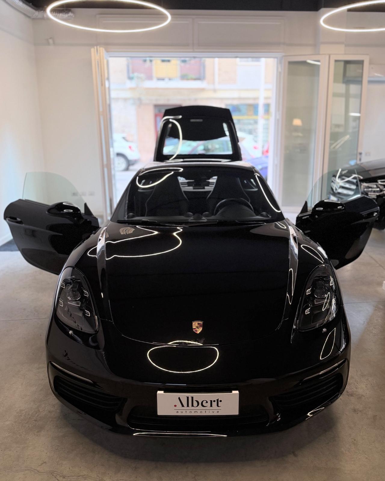 Porsche 718 Spyder Cayman 2.0