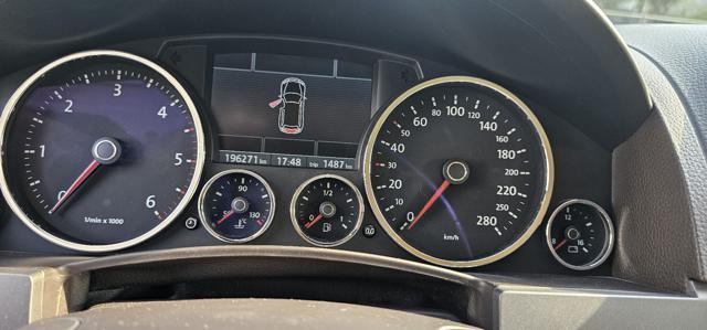 VOLKSWAGEN Touareg 2.5 R5 TDI DPF tiptronic Exclusive