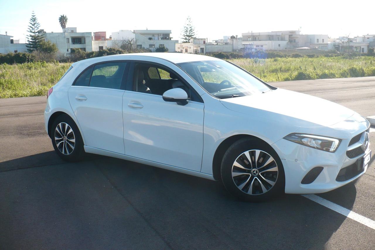 Mercedes-benz A 180 d Automatic Business Extra