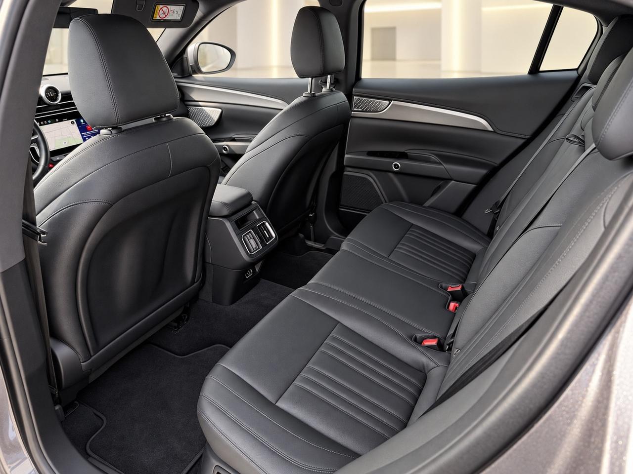 Maserati Grecale MHEV 300 CV AWD GT Iva inclusa