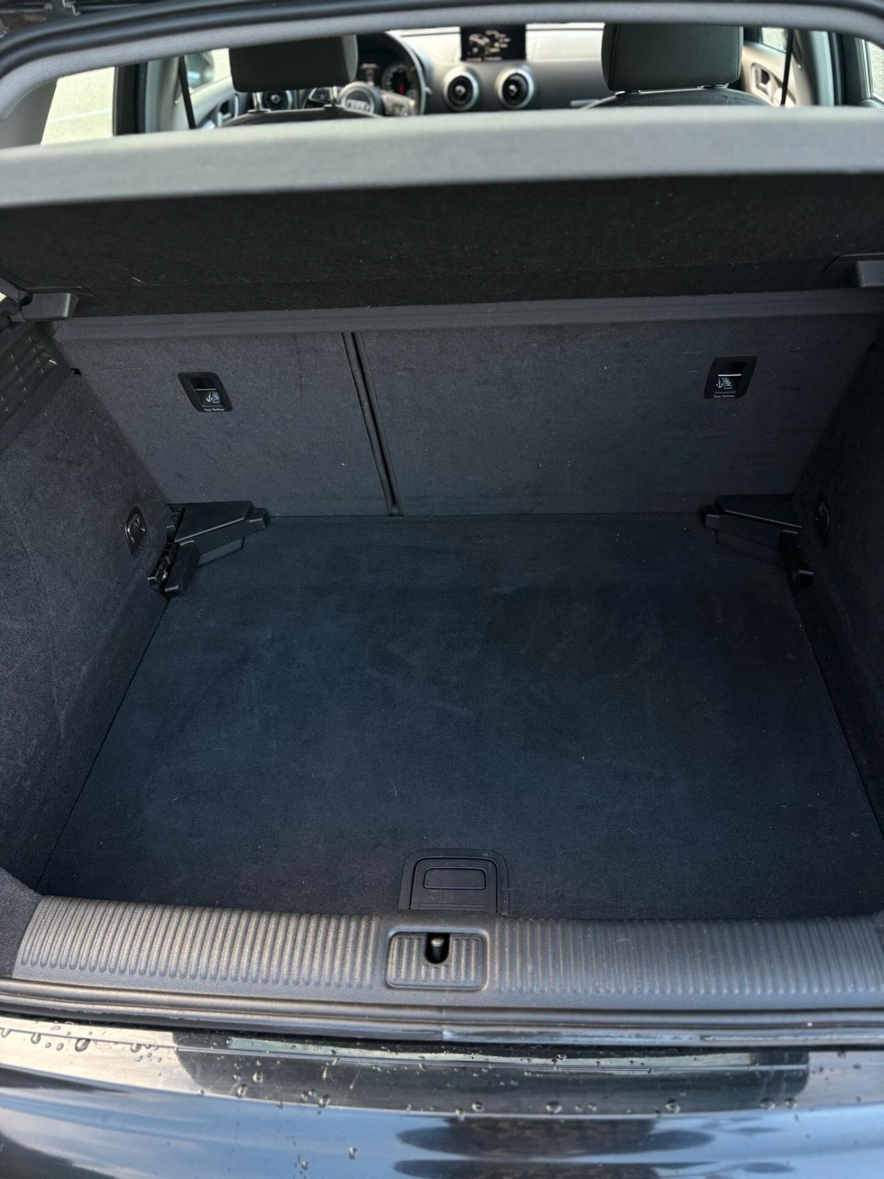 Audi A3 SPB 2.0 TDI S tronic Sport Black Friday