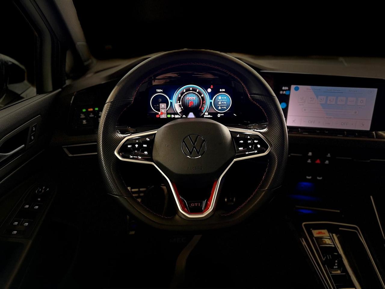 Volkswagen Golf GTI 8 245CV