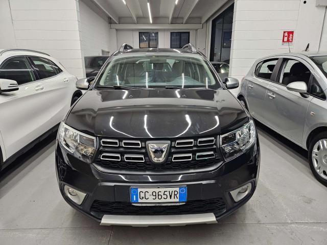 Dacia Sandero Sandero II 2017 Stepway Stepway 15th Anniversary
