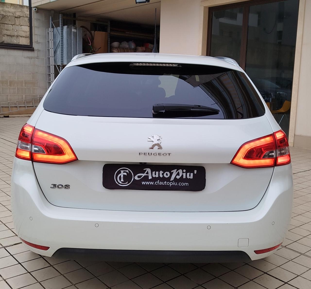 Peugeot 308 BlueHDi 130 S&S EAT8 SW Allure