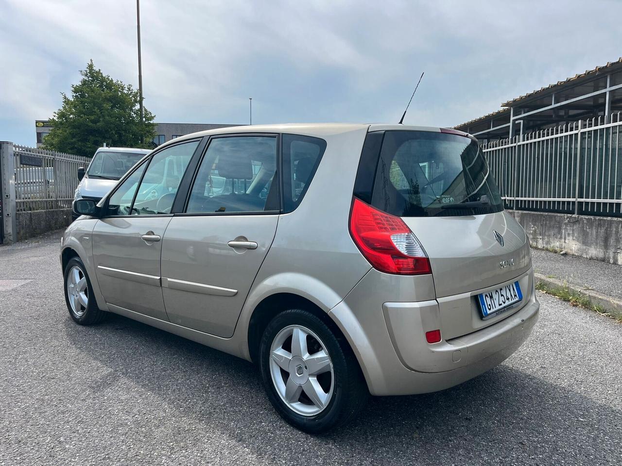 Renault Scenic Scénic 1.6 16V GPL