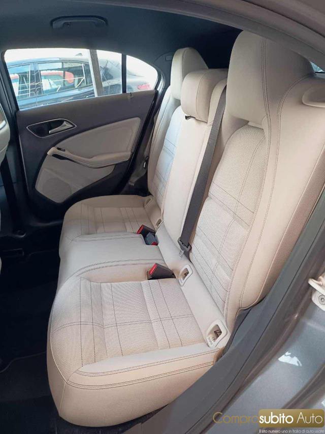 MERCEDES-BENZ A 180 CDI Executive