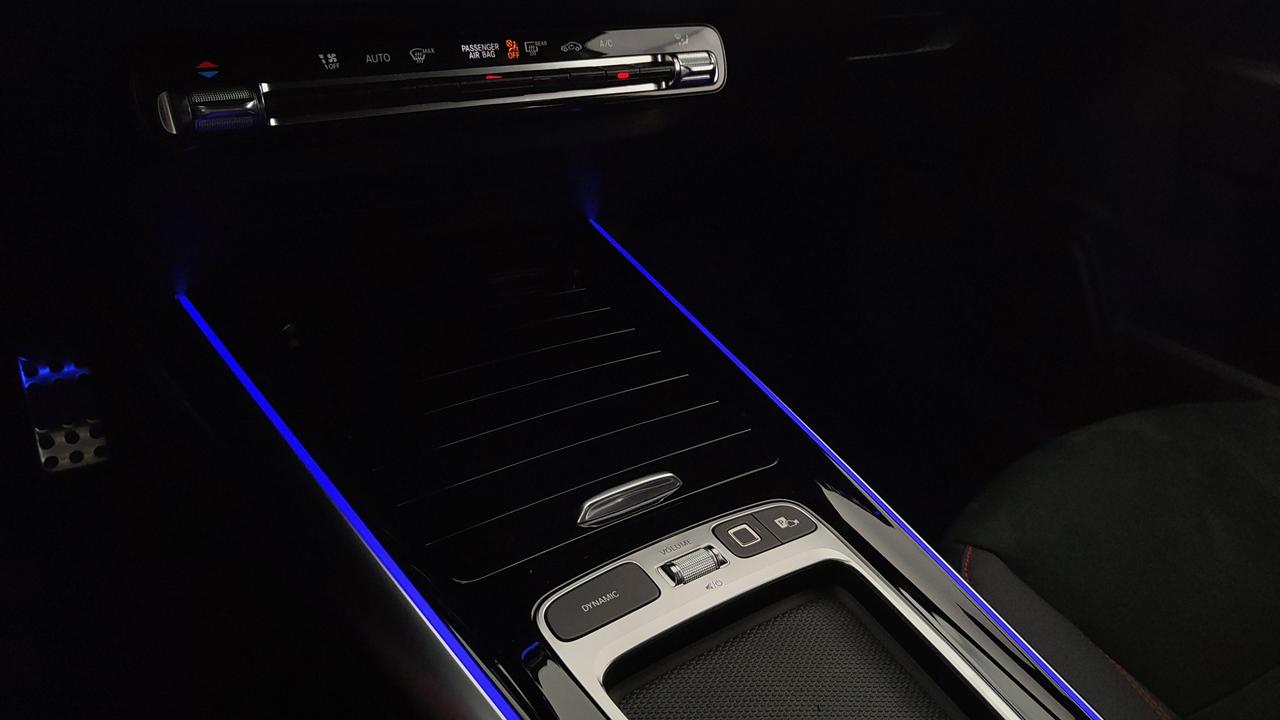 Mercedes-Benz GLA 200 d automatic