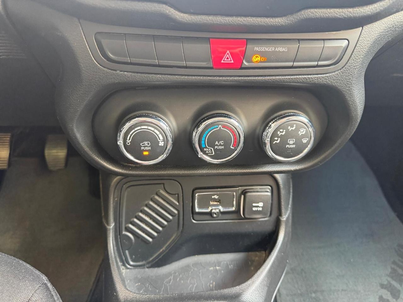 Jeep Renegade 1.6 Mjt 120 CV SPORT