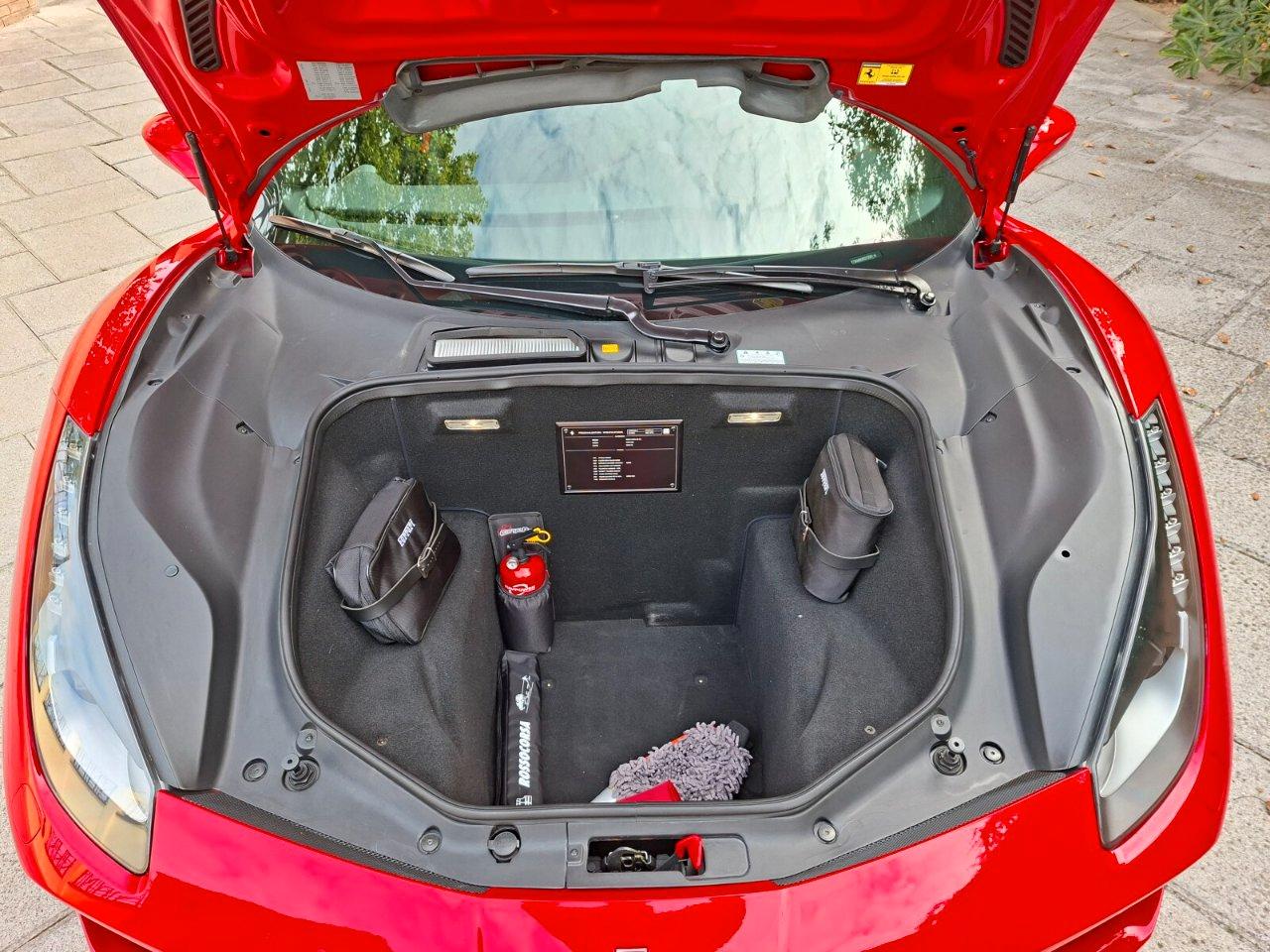 Ferrari 488 Coupe 3.9 GTB dct