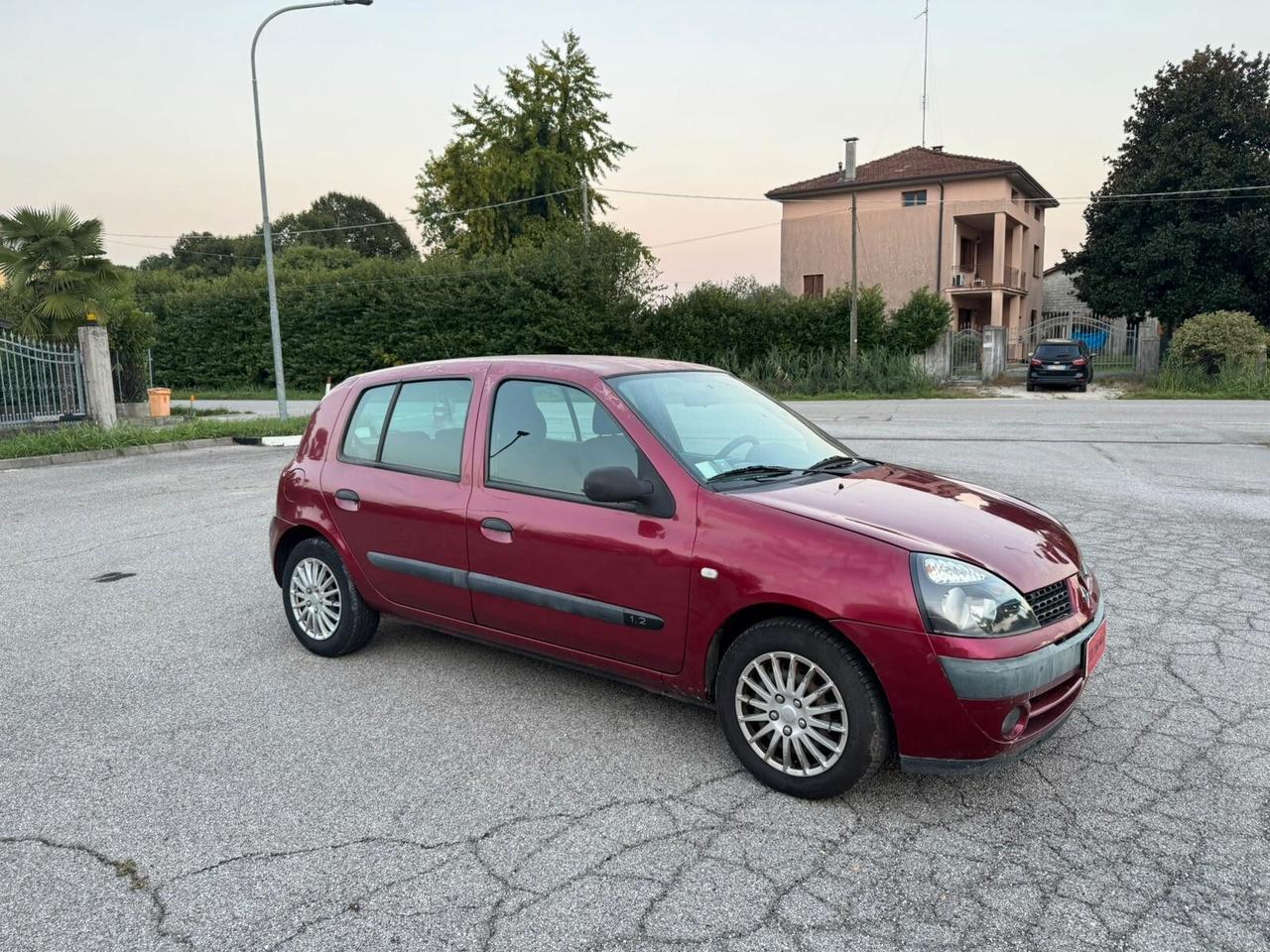 Renault Clio 1.2 cat 5 porte Accetto Permute