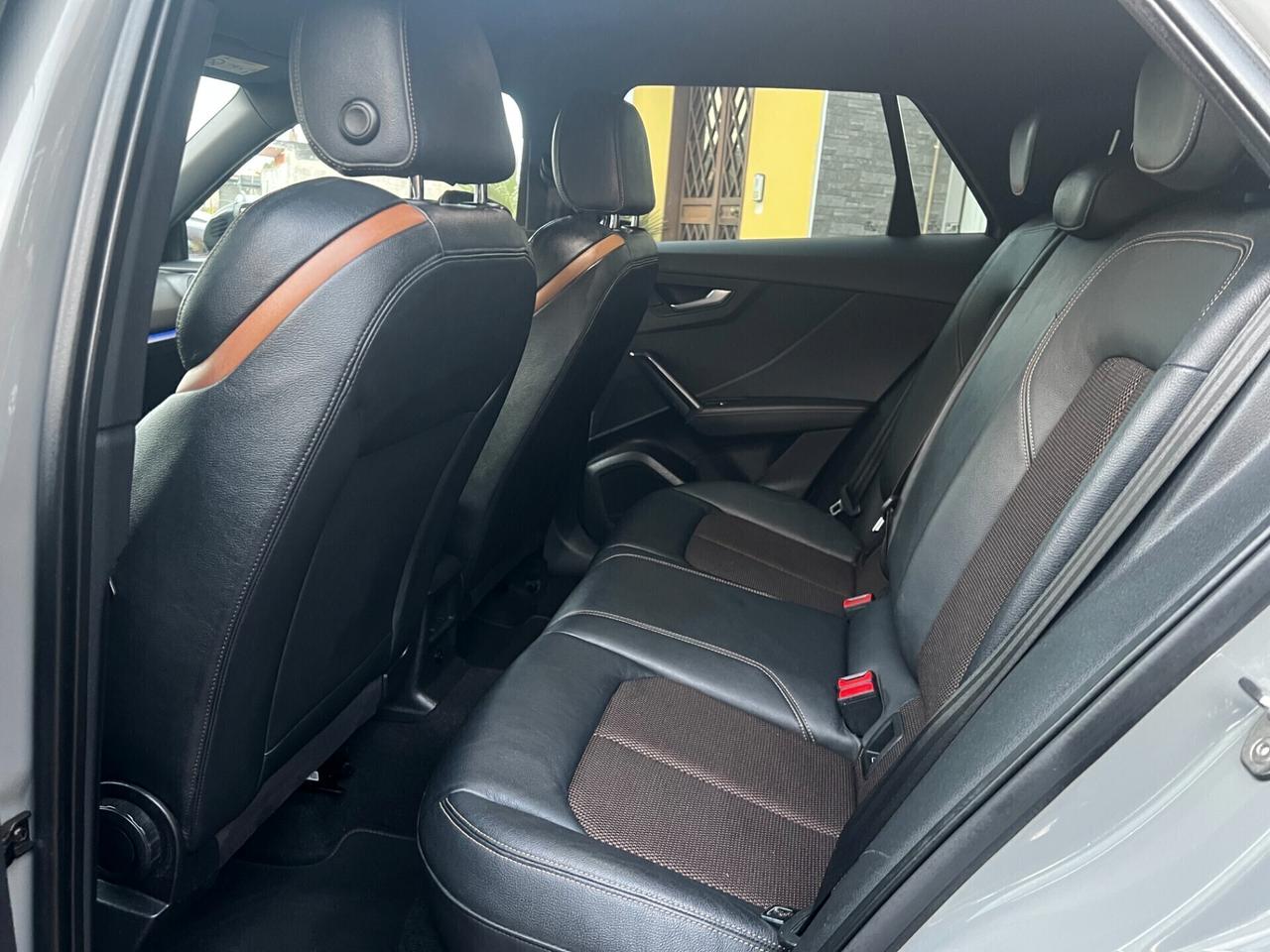 Audi Q2 1.6 TDI-S Line-Modello Edition