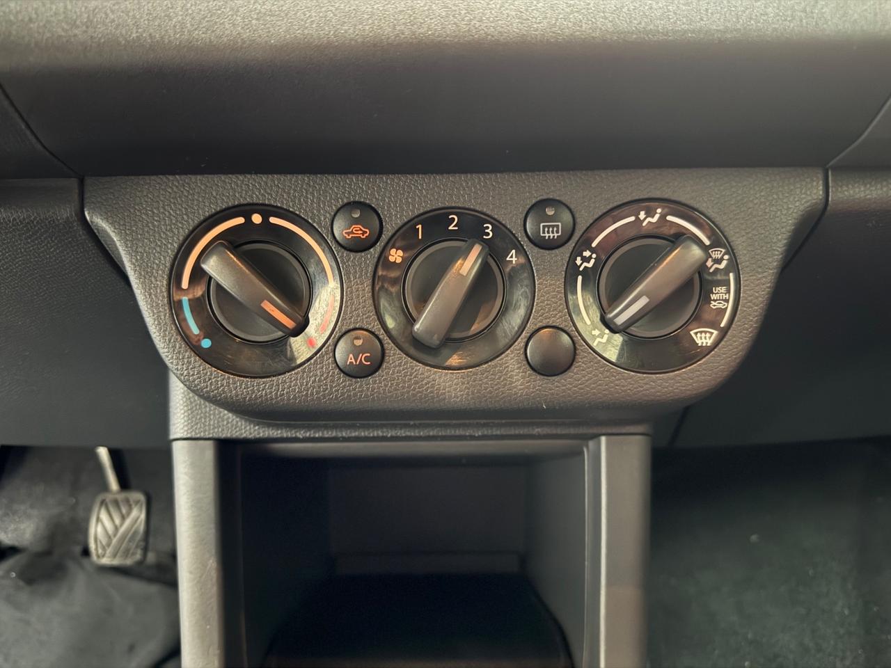 Suzuki Swift 1.3 Benzina 5Porte ADATTA NEOPATENTATI