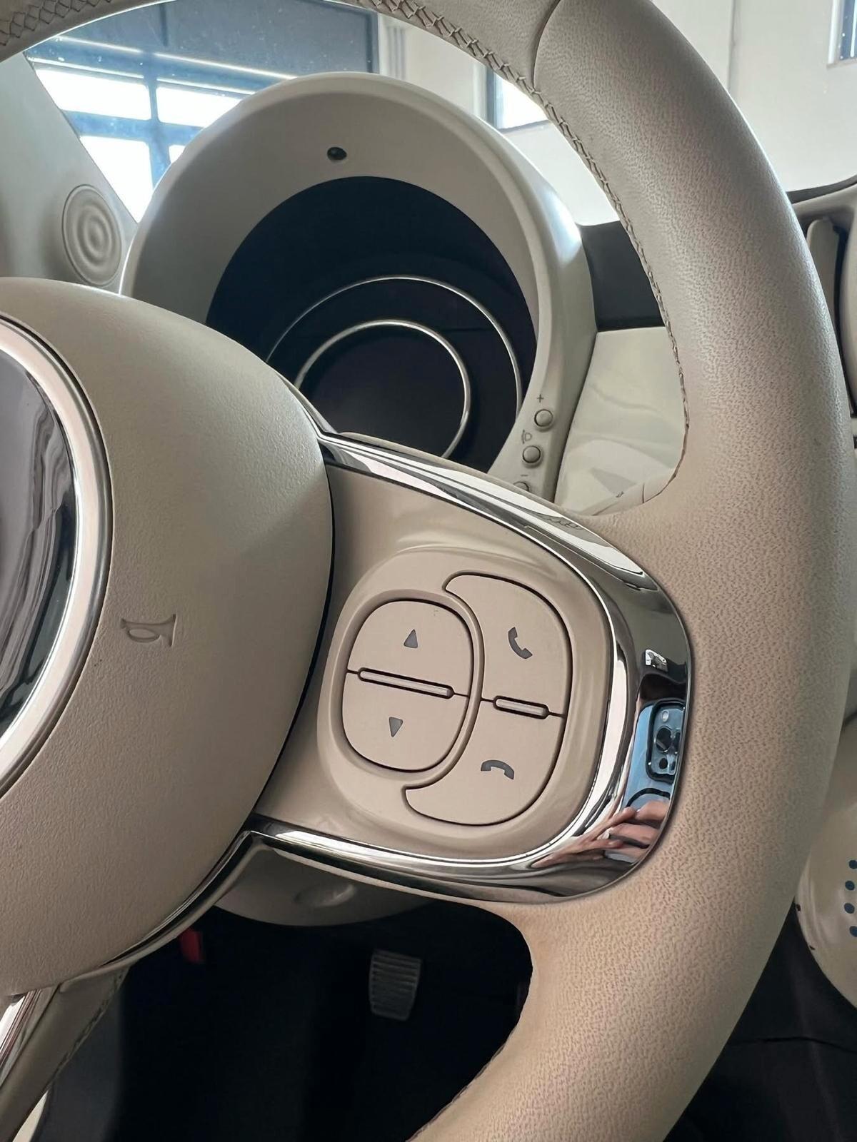 Fiat 500 1.0 Hybrid Dolcevita