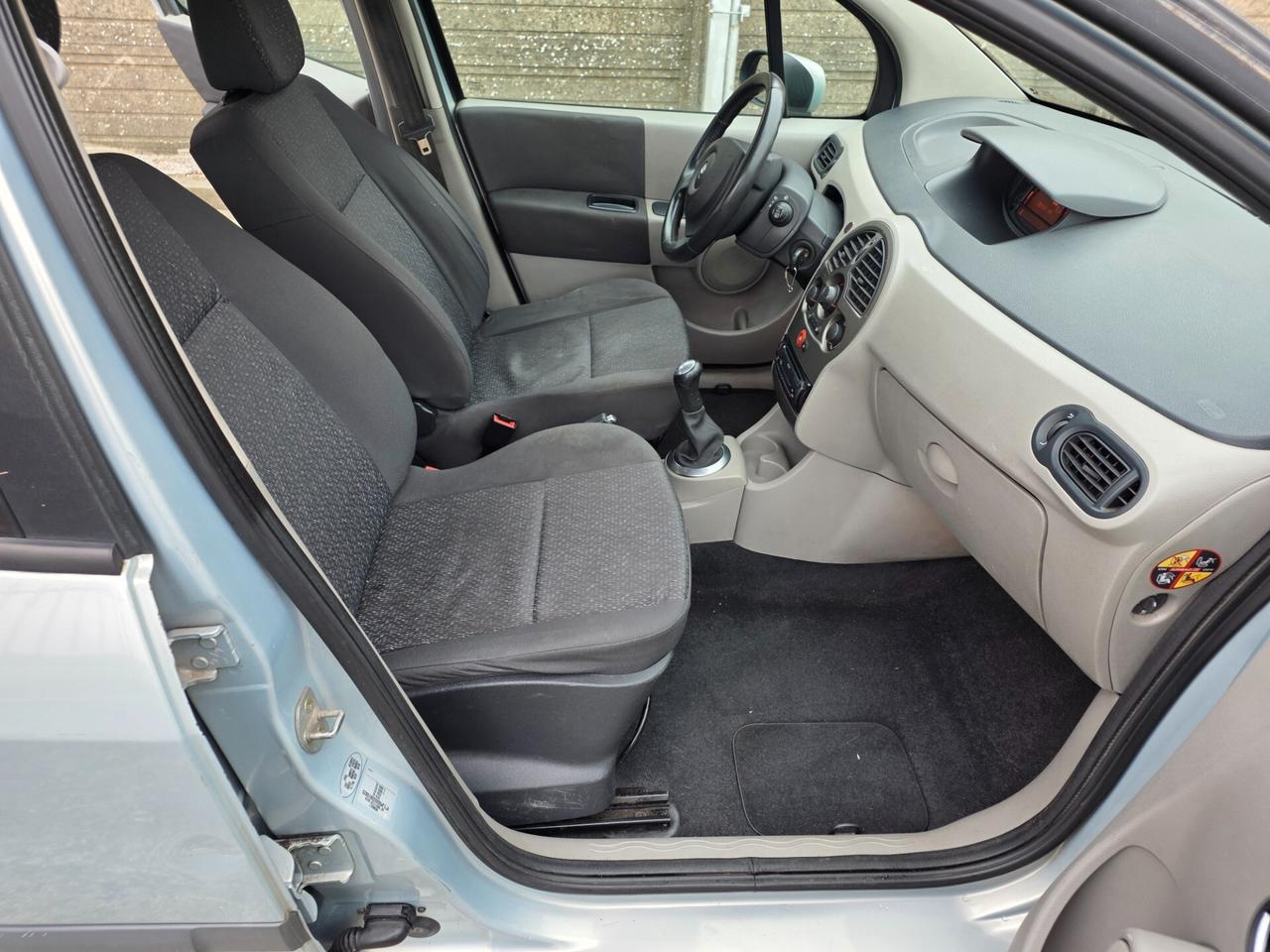 Renault Modus 1.5 dCi 70CV Luxe Privilège