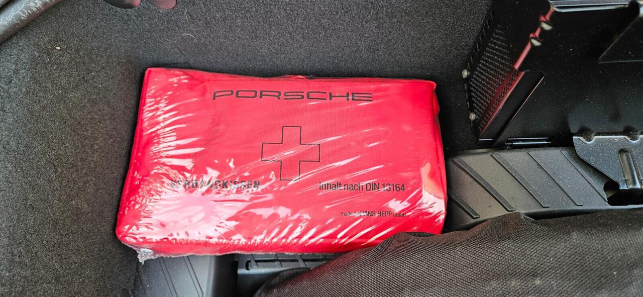 Porsche Boxster 3.2i 24V cat S