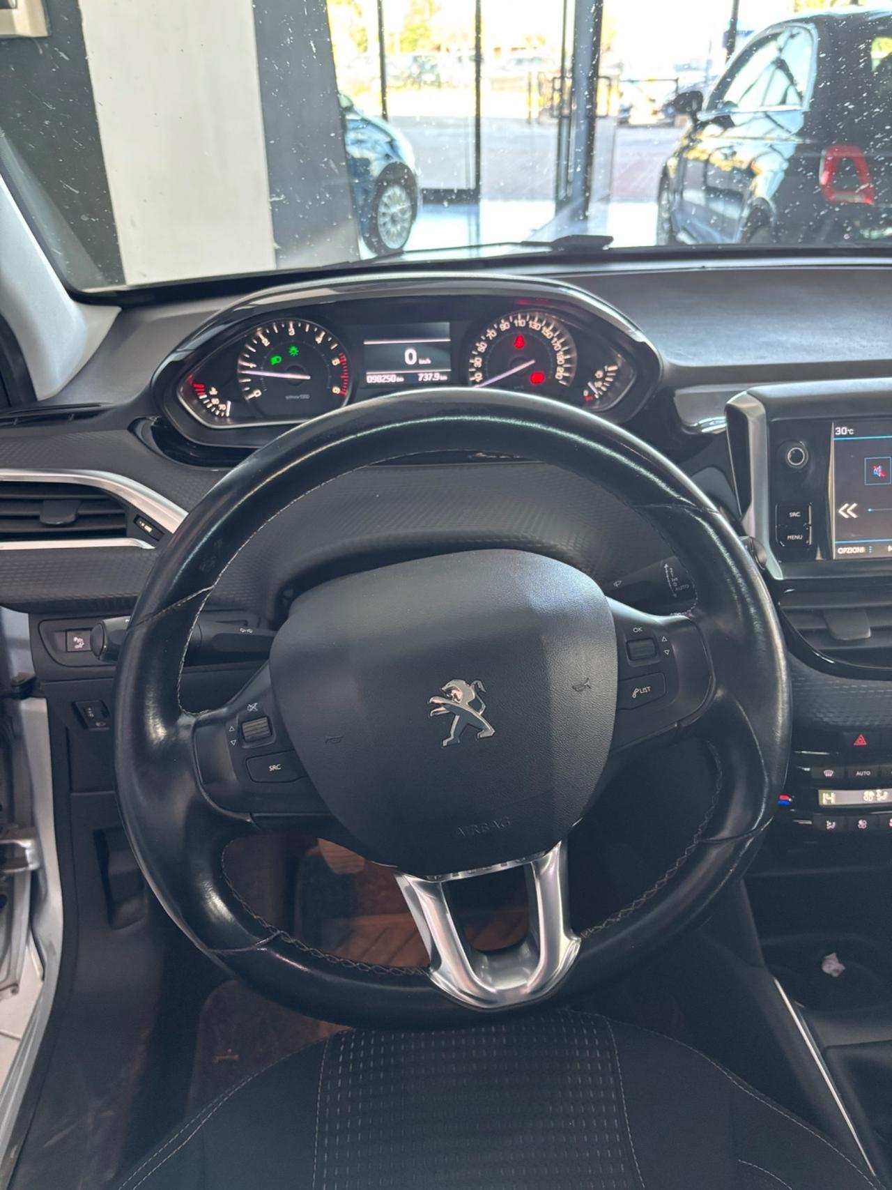 Peugeot 208 BlueHDi 75 5 porte Allure
