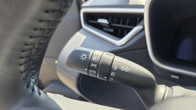 TOYOTA Corolla Cross 2.0 Hybrid 197 CV E-CVT Trend PERMUTE UNICOPRO.