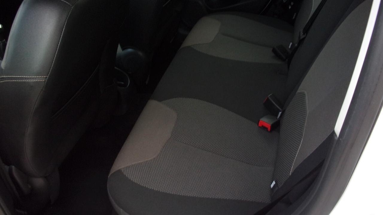 Citroen C3 1.2 VTi 82 Vanity Fair 10