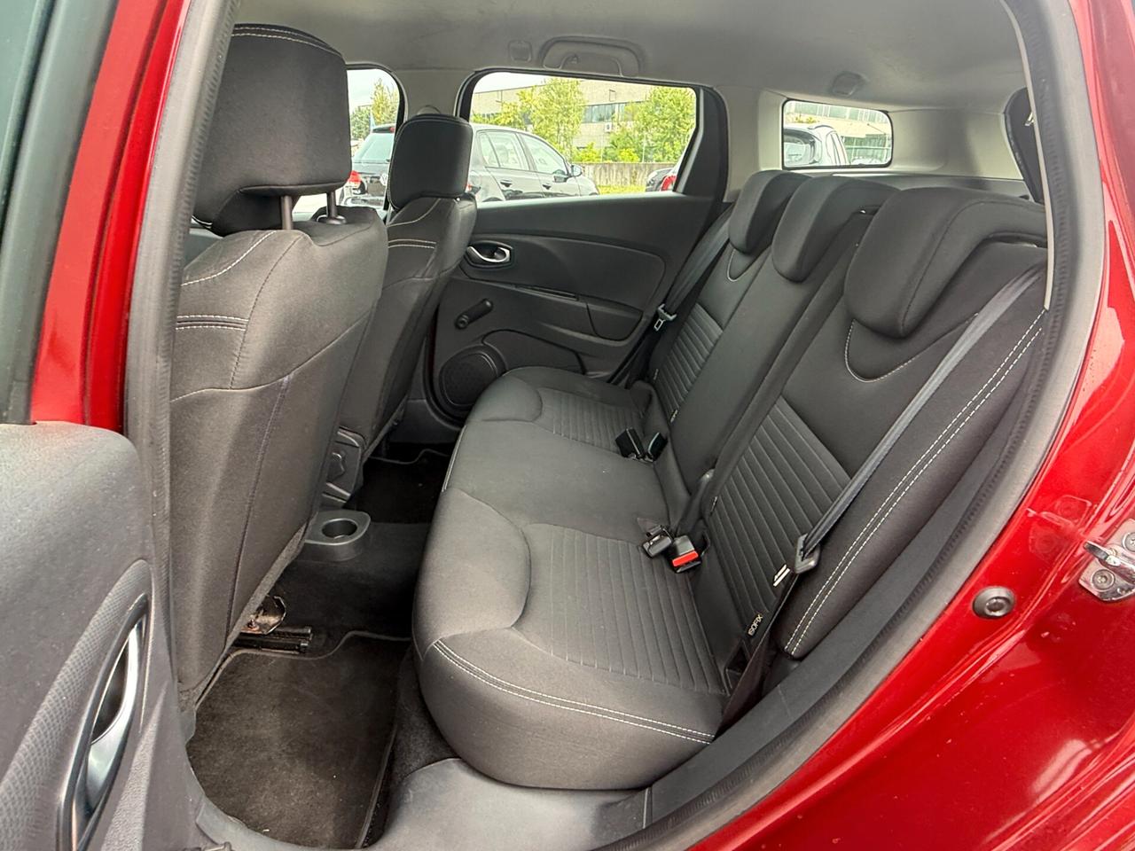 Renault Clio Sporter 1.2 75CV Intens