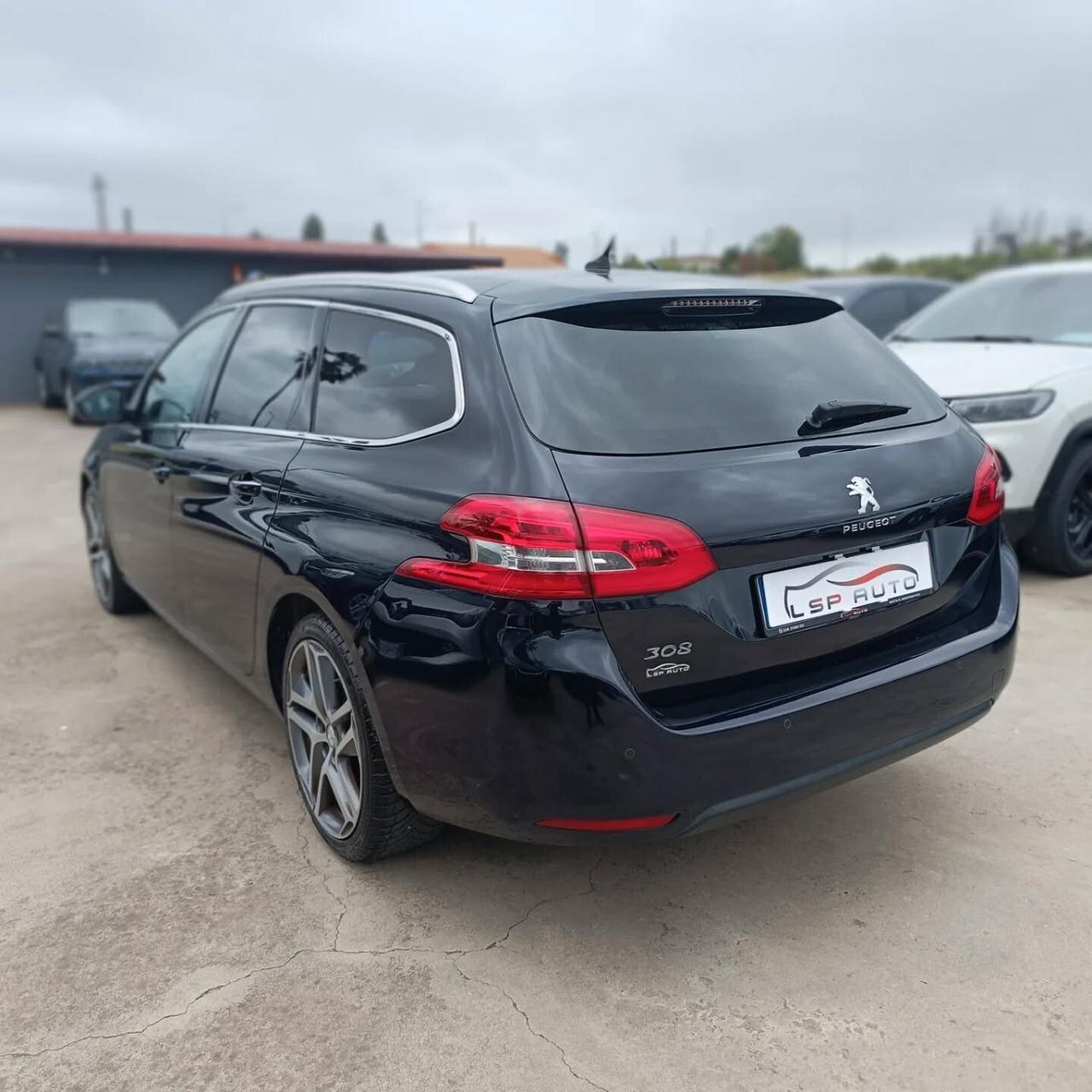 Peugeot 308 1.6 e-HDi 115 CV Stop&Start Allure