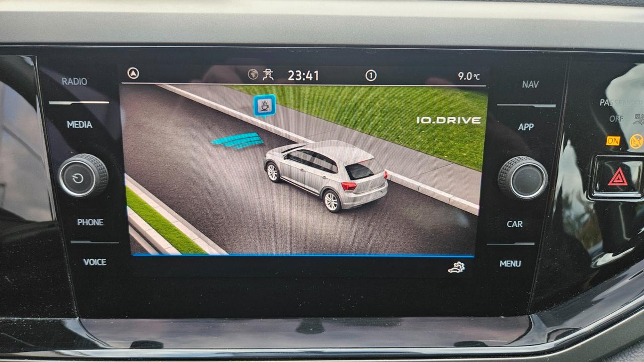 Volkswagen Polo 5p 1.0 evo Comfortline 80cv NAVY-CRUISE-CARPL