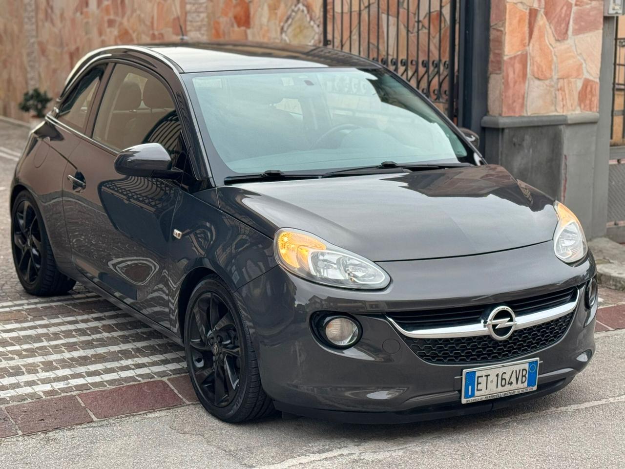Opel Adam 1.4 87 CV White/Black Link