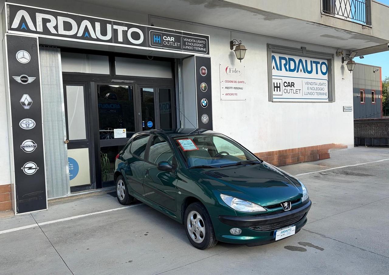 Peugeot 206 1.4 XR Solo 20.000 km