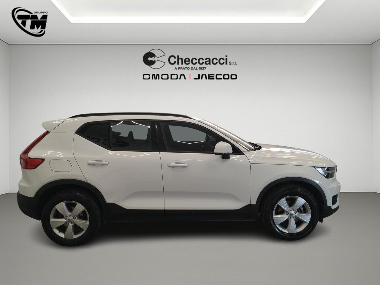 Volvo XC40 D3 Momentum Core