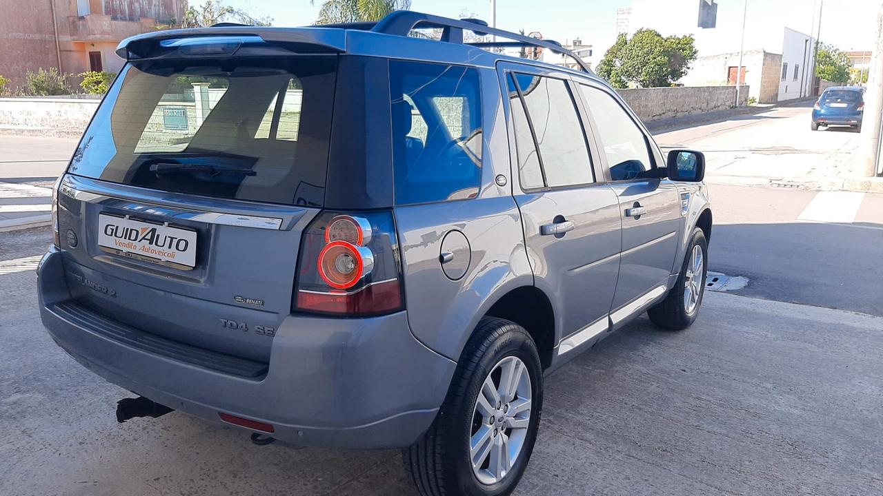 Land Rover Freelander 2.2 TD4 S.W. SE
