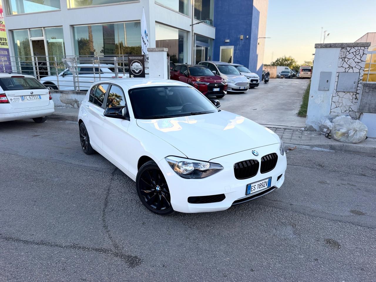 Bmw 116 116d 5p. Msport
