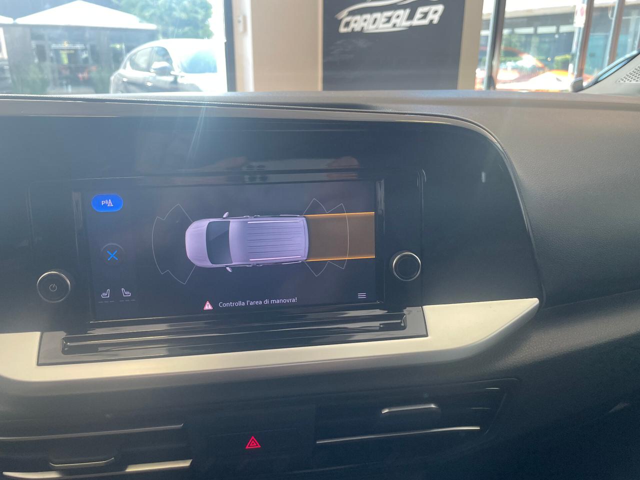 Ford Tourneo Connect 2.0 EcoBlue 122 CV Powershift Titanium