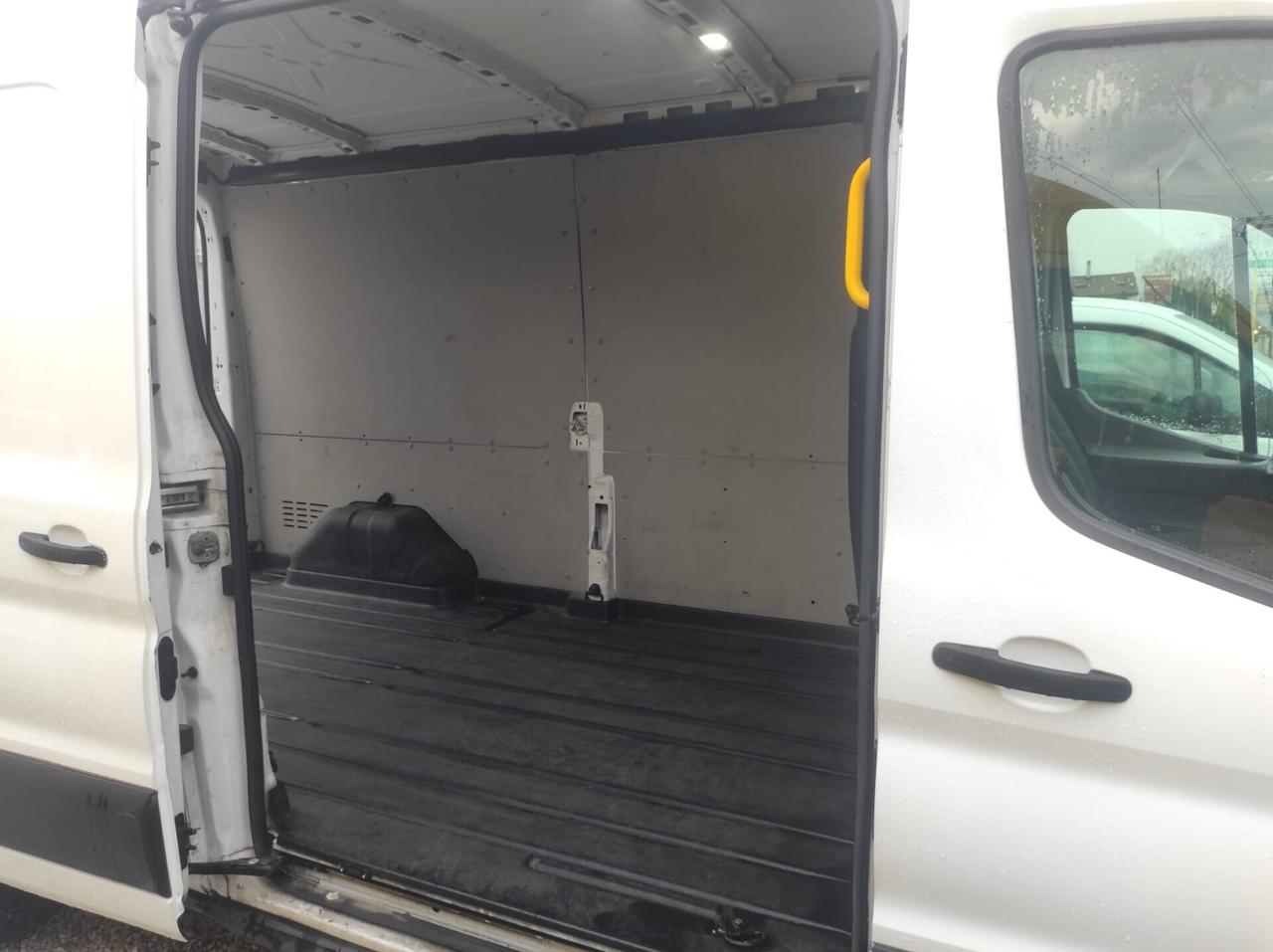 Ford Transit 310 2.0TDCi EcoBlue 130CV L3H2 Iva Compresa