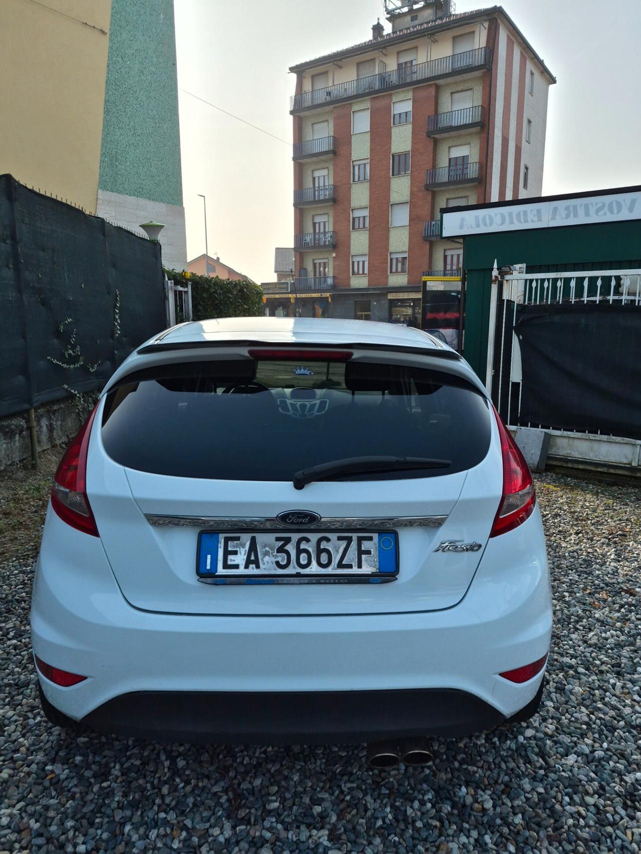 Ford Fiesta 1.2 82 CV 5 porte Titanium