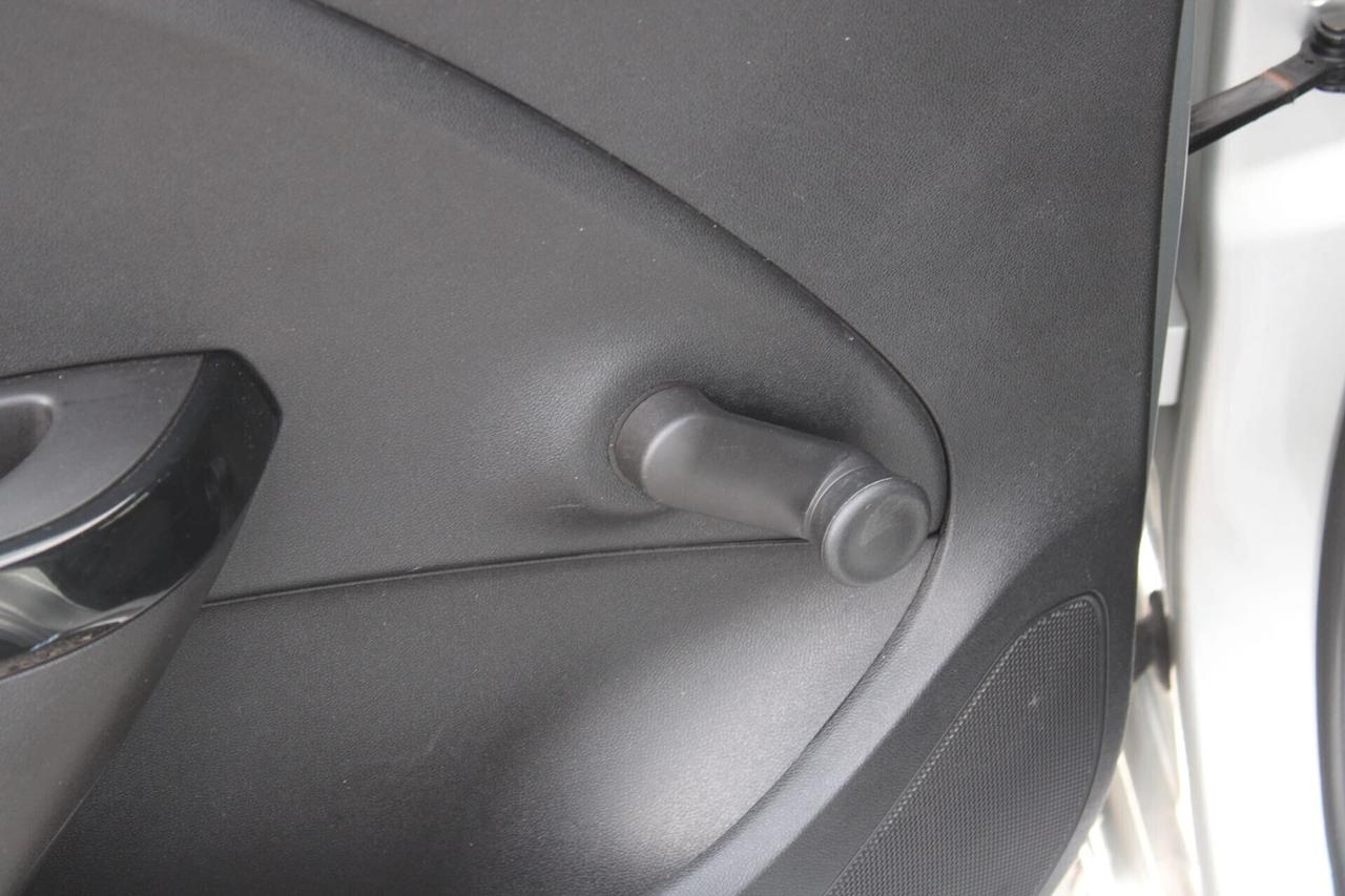 Opel Corsa 1.2 5 porte Innovation