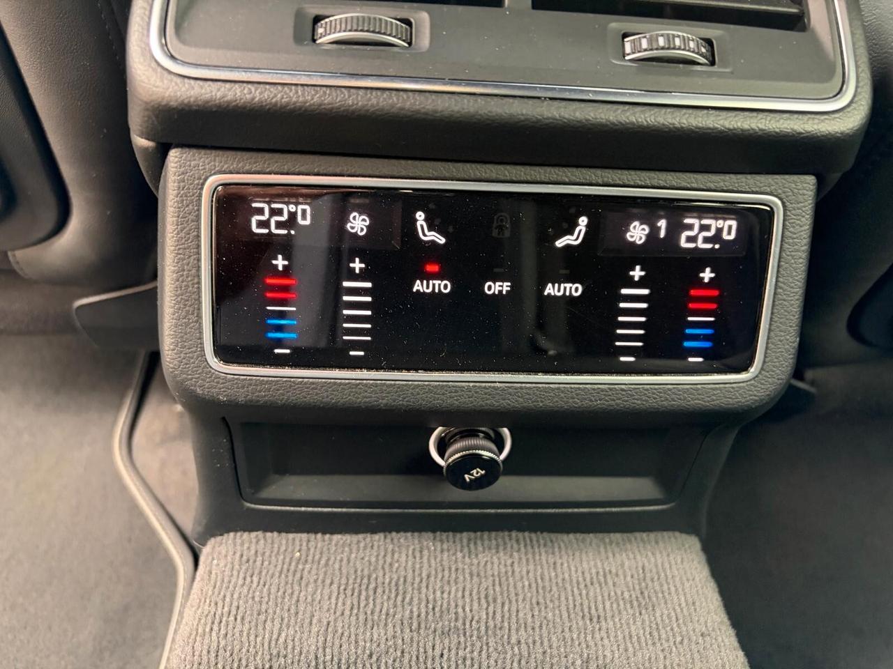 AUDI A6 AVANT 45 3.0 TDI V6 S-LINE QUATTRO!