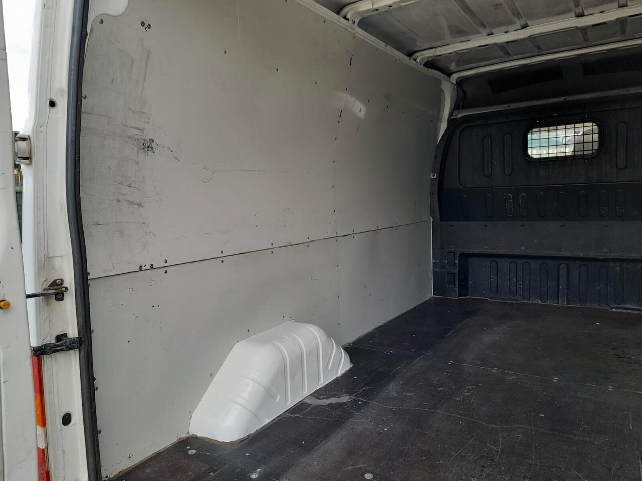 Ford Transit/Tourneo/Bus Transit 330 2.4 TD/125 cat PL-TM Furg.