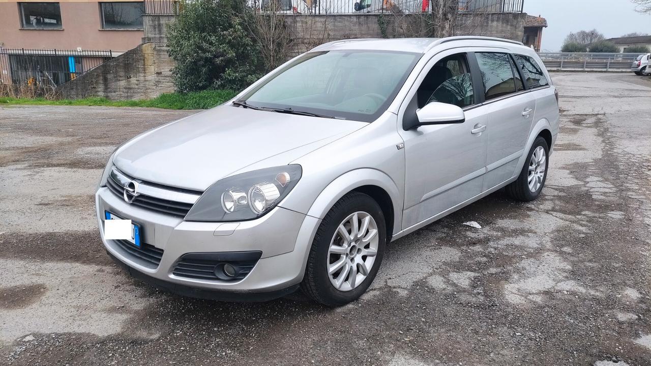 Opel Astra 1.6 16V Twinport Station Wagon NEOPATENTATI - 2005