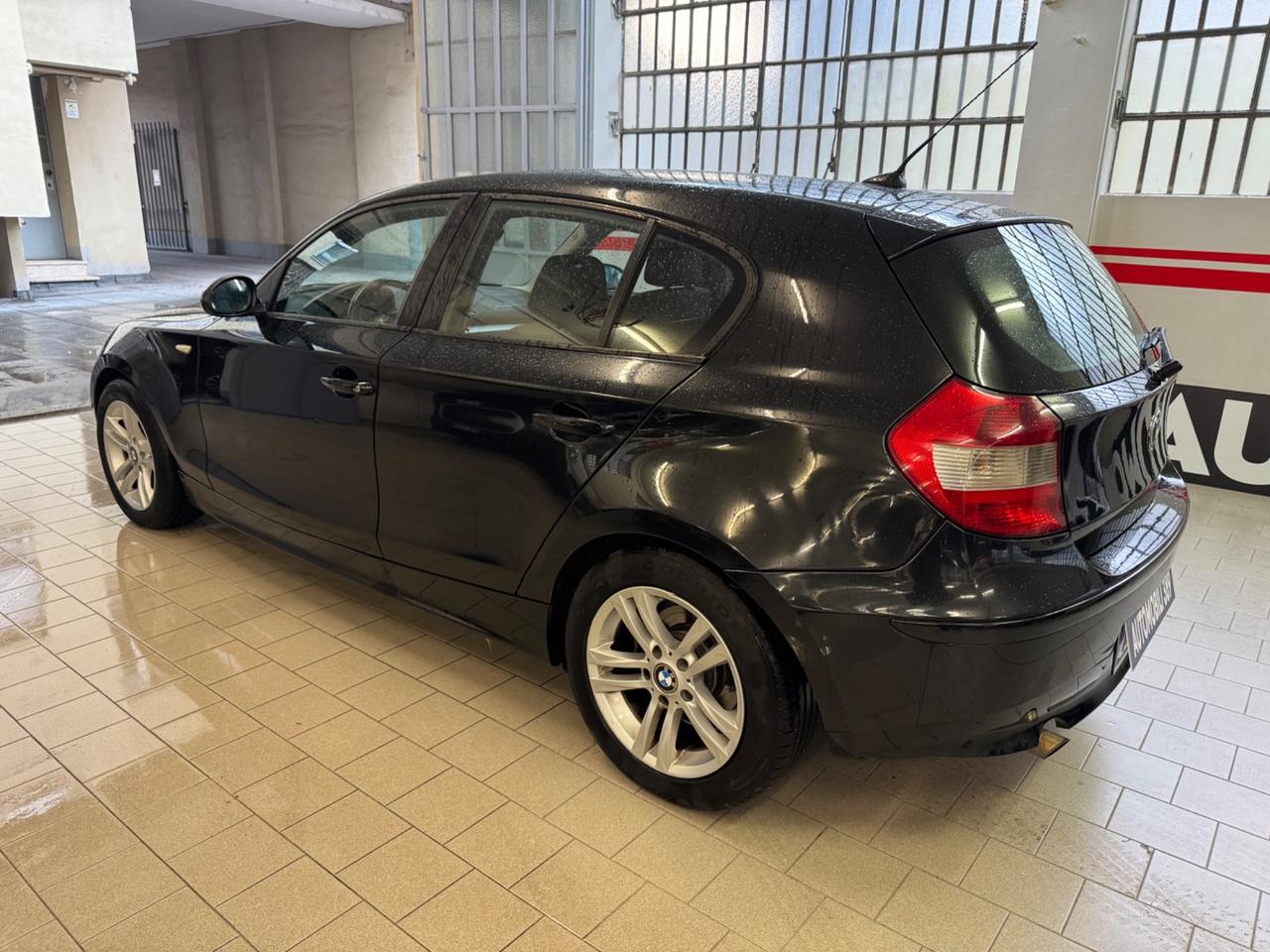 Bmw 118 118d cat 5 porte Eletta