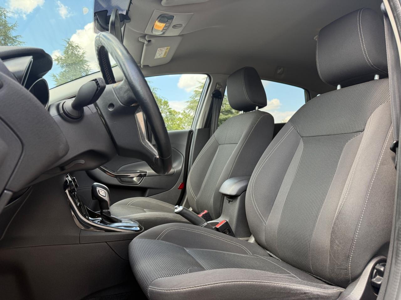 Ford Fiesta 1.0b. 5 porte|AUTOMATICO|NEOPATENTATI