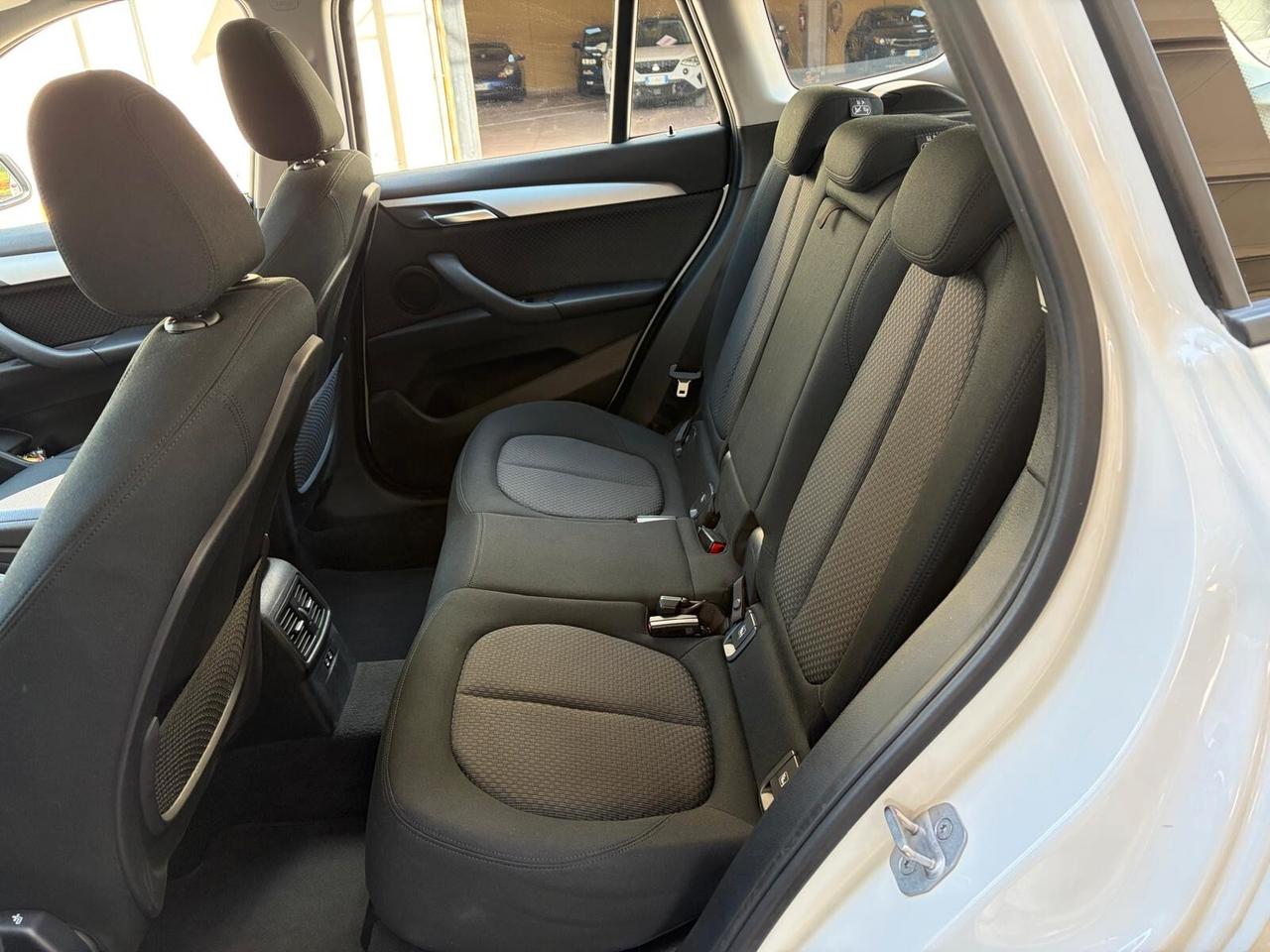 Bmw X1 16d Sdrive 115cv 85kw Business Aut