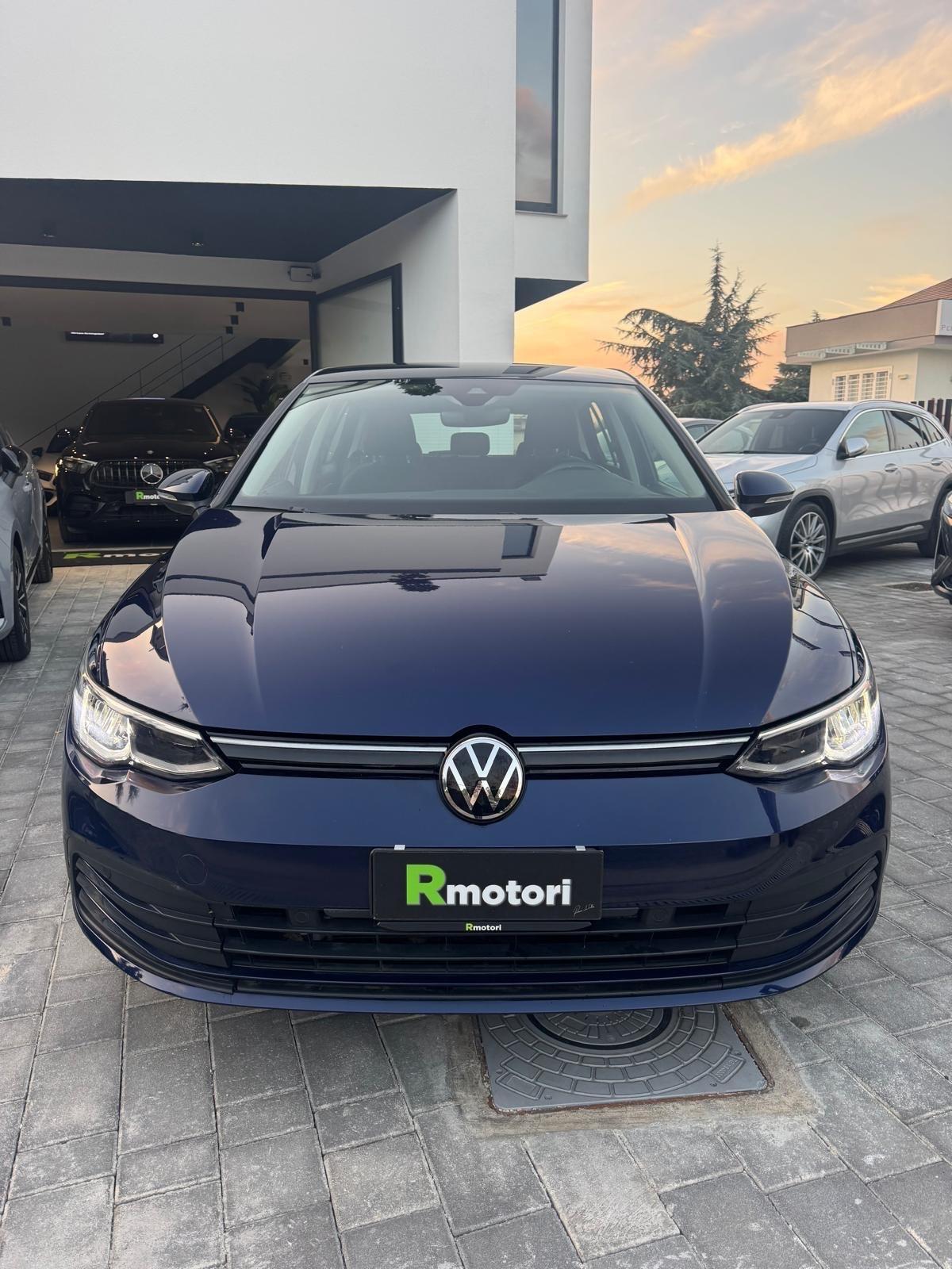 Volkswagen Golf 1.0 eTSI EVO DSG Life